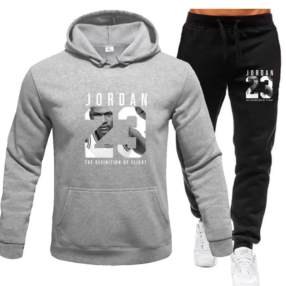 The sweatshirt hoodie is a men's set